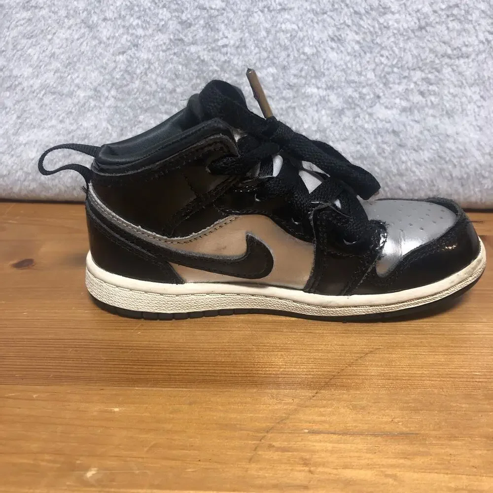 NIKE AIR JORDAN 1 MID SE (GS)BLACK/METALLIC Silver (FZ3937 001) Size 9C Child